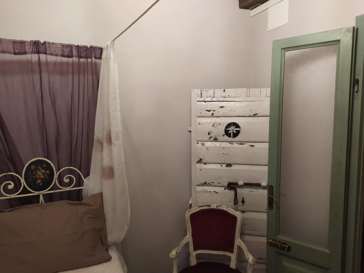 Borgo Antico Villa Lari Bagian luar foto