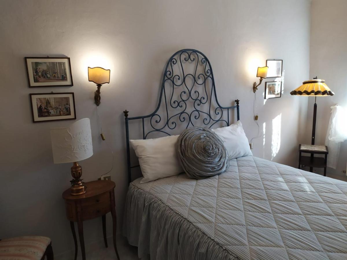 Borgo Antico Villa Lari Bagian luar foto